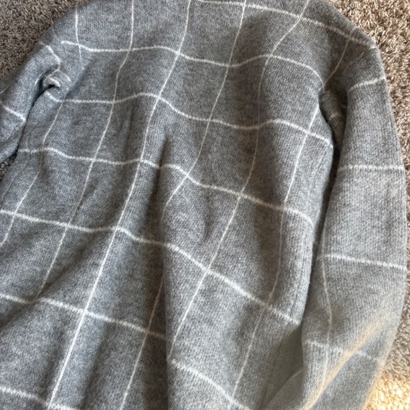 Cardigan - Picture 4 of 4